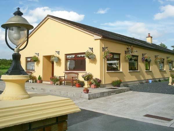 Derry House Listowel Exterior photo